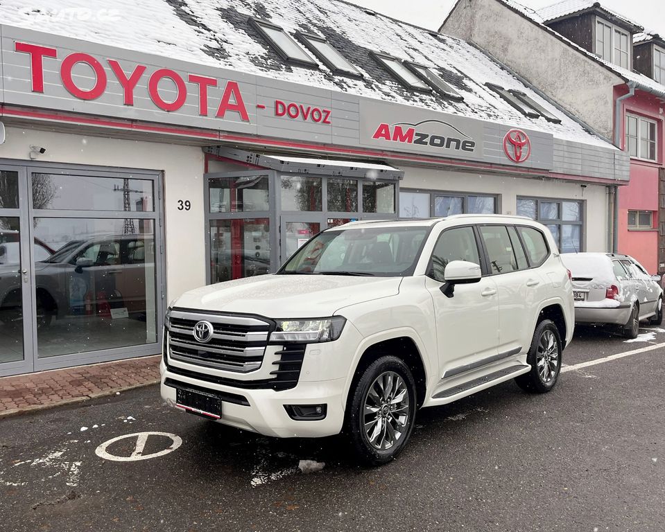 Toyota Land Cruiser 300