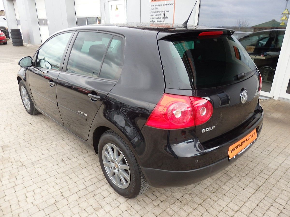 Volkswagen Golf, V 1,6 MPI 75kW KLIMA, TEMPOMAT - fotka 5