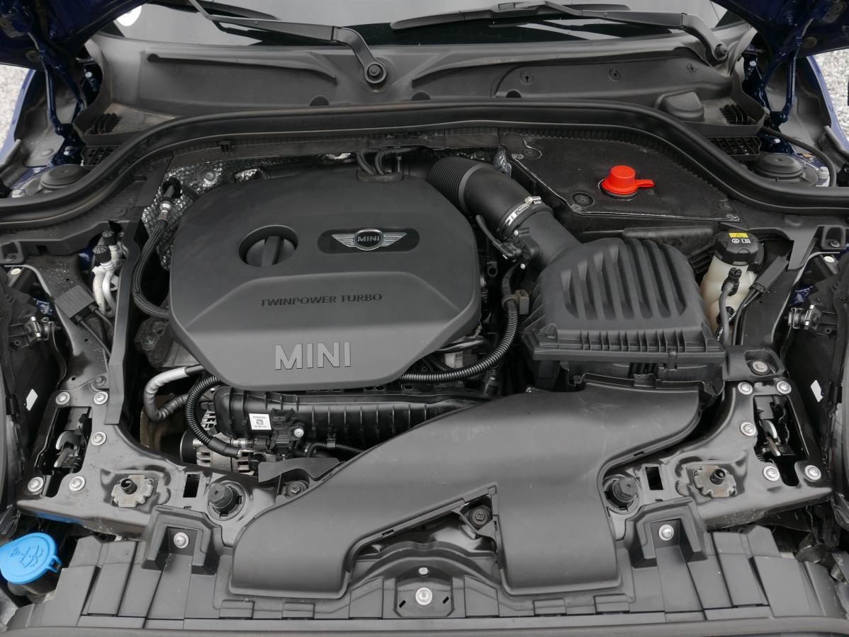 Mini Cooper, 1,5i Navi 136PS AKCE ! - fotka 5
