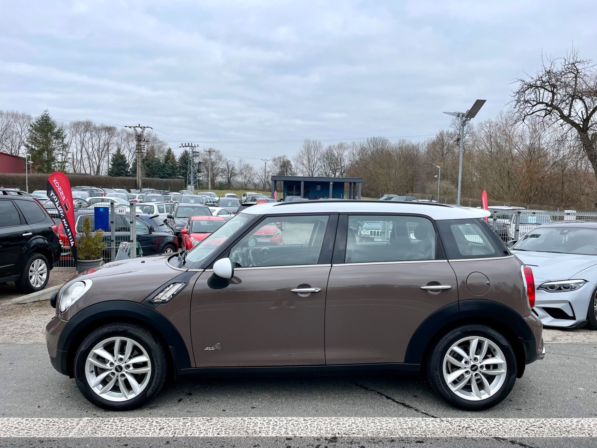 Mini Countryman, 1.6i S 135kw 1.Maj 4x4 Kůže - fotka 2