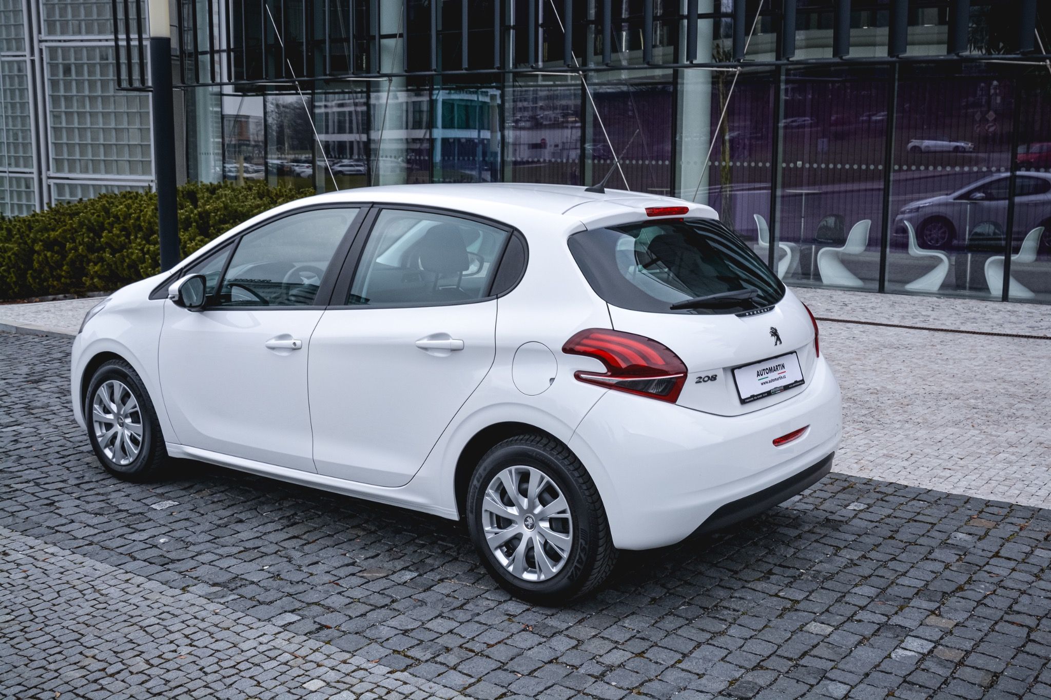 Peugeot 208, Active 1.5 Bluehdi 1 MAJ ČR - fotka 4
