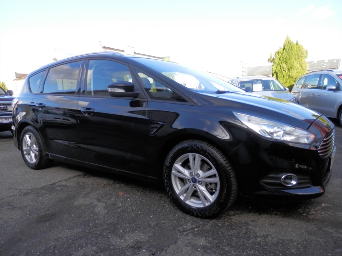 Ford S-MAX, 2,0 TDCi 110kW TOP STAV - fotka 4