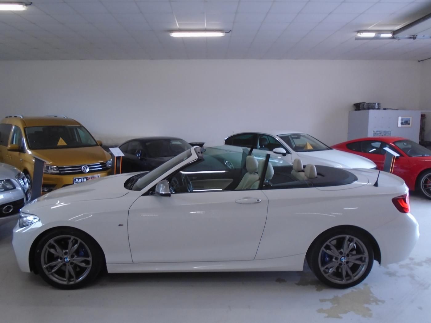 BMW Řada 2, M235i 240kW Manuál Po servisu - fotka 4