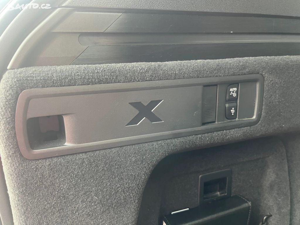 BMW X5, fotka 25