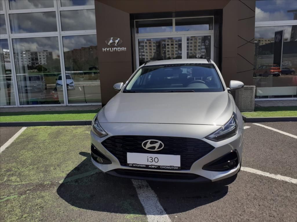 Hyundai i30, 1,5 - fotka 2