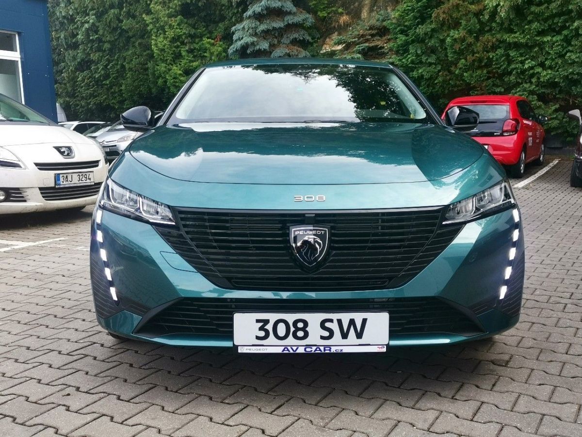 Peugeot 308, SW ALLURE Plug-in HYBRID 180 - fotka 2