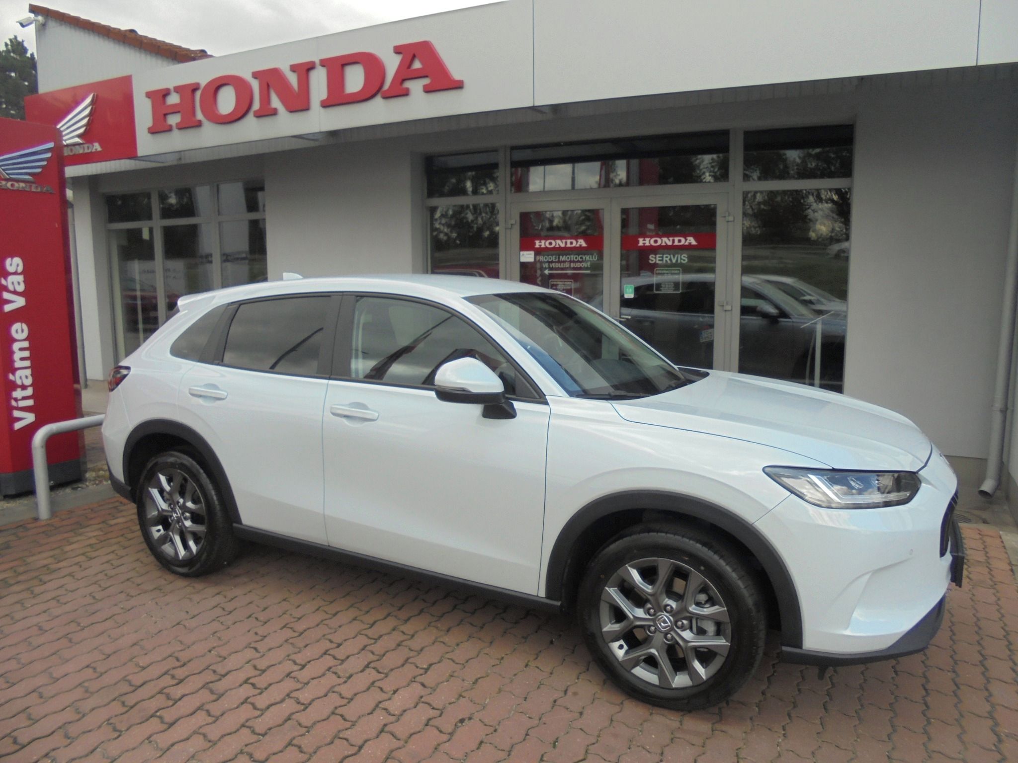 Honda ZR-V, 2.0e:HEV ELEGANCE PLUS 2026 - fotka 4