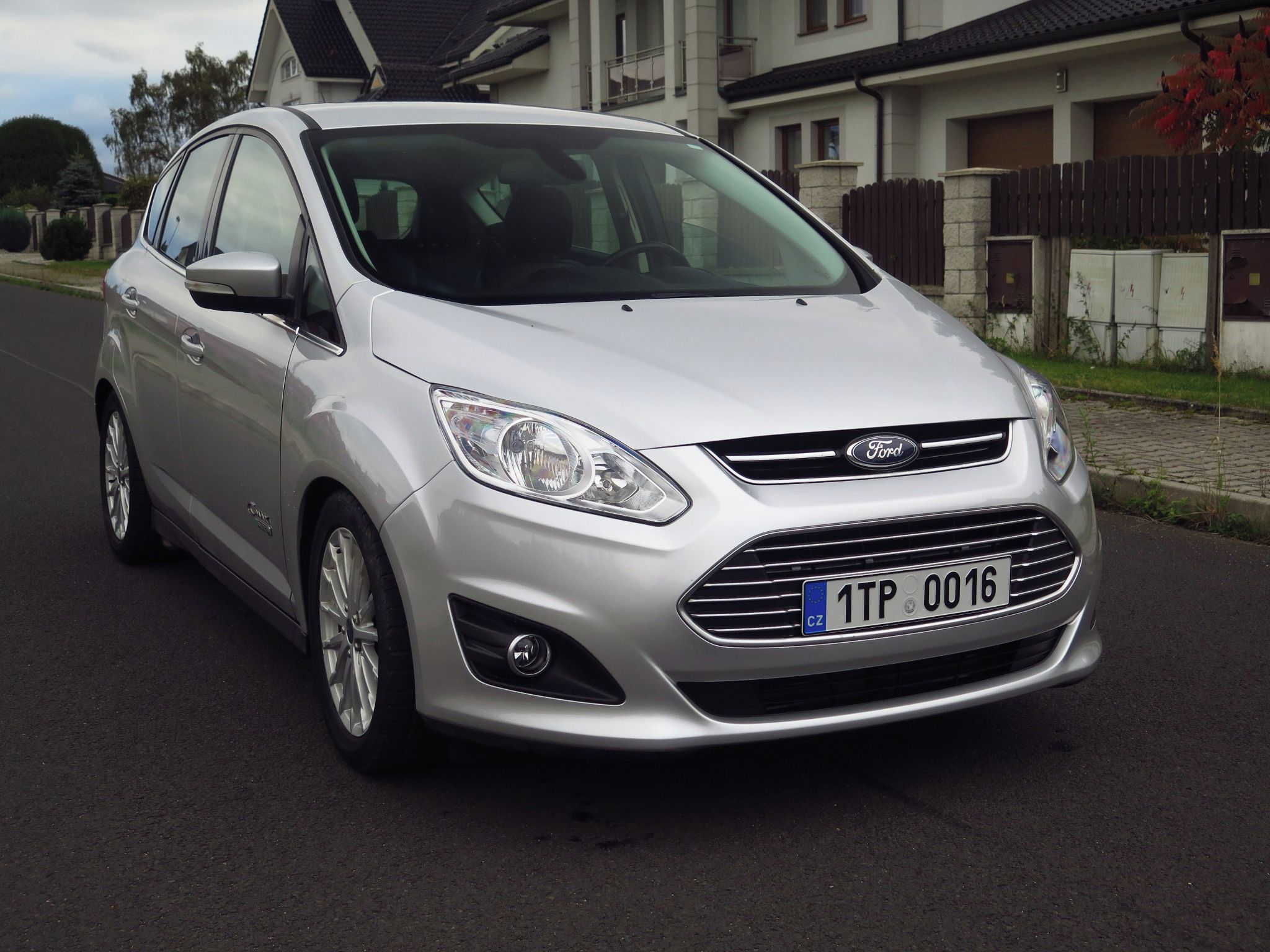 Ford C-MAX, PLUG-IN - Energi - Hybrid