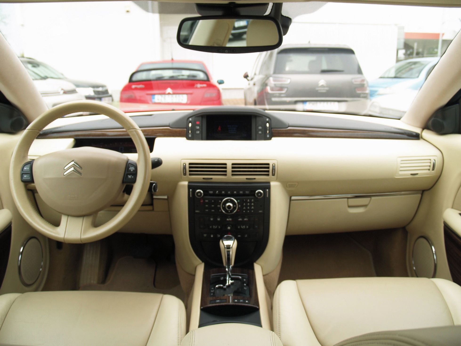 Citroën C6, Exclusive 3,0i - fotka 5