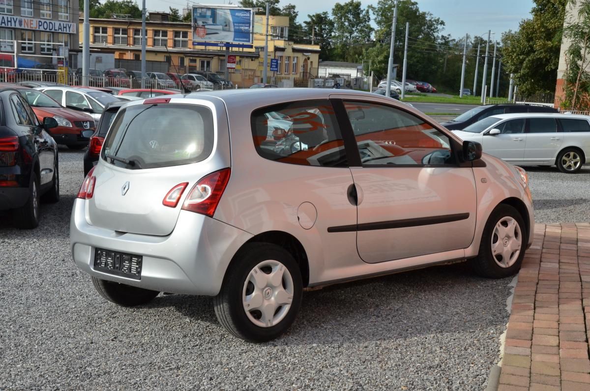 Renault Twingo, 1.2i 55kW KLIMATIZACE - fotka 6