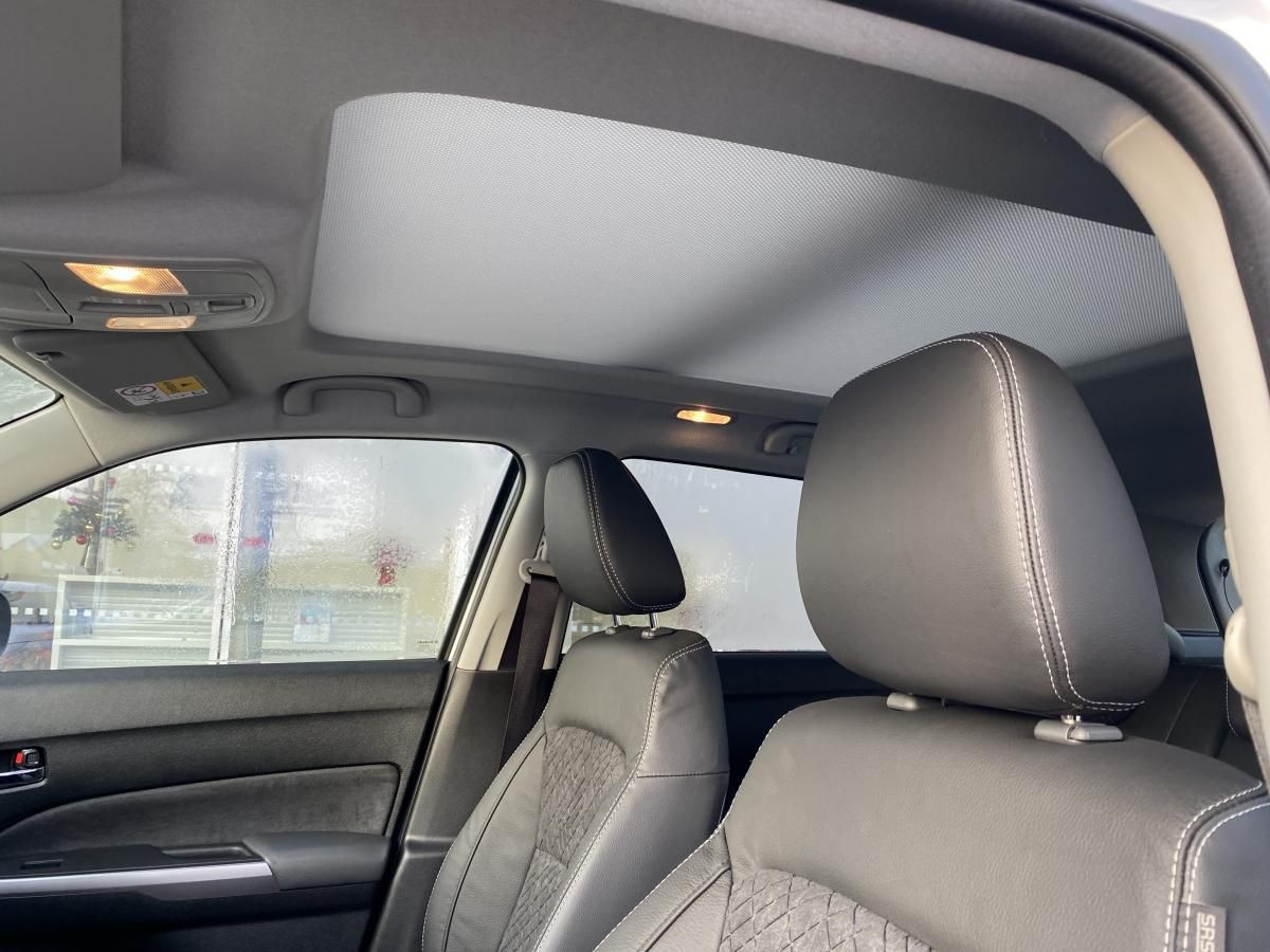Suzuki Vitara, 1,4 Elegance Panorama Hybrid - fotka 6