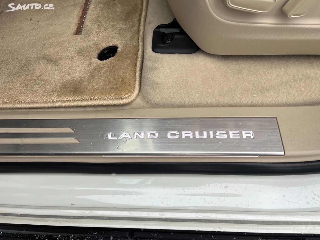 Toyota Land Cruiser 300, fotka 46
