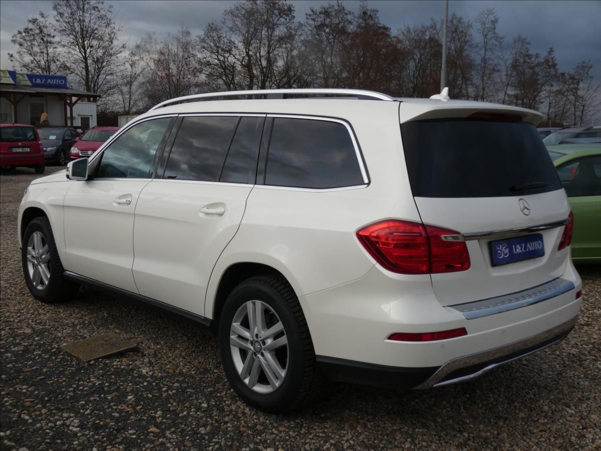 Mercedes-Benz GL, 3,0 GL 350 Bluetec 4Matic - fotka 6