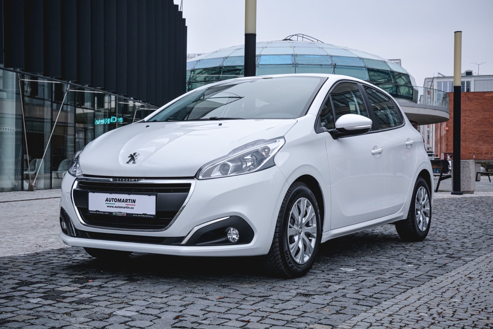 Peugeot 208, Active 1.5 Bluehdi 1 MAJ ČR