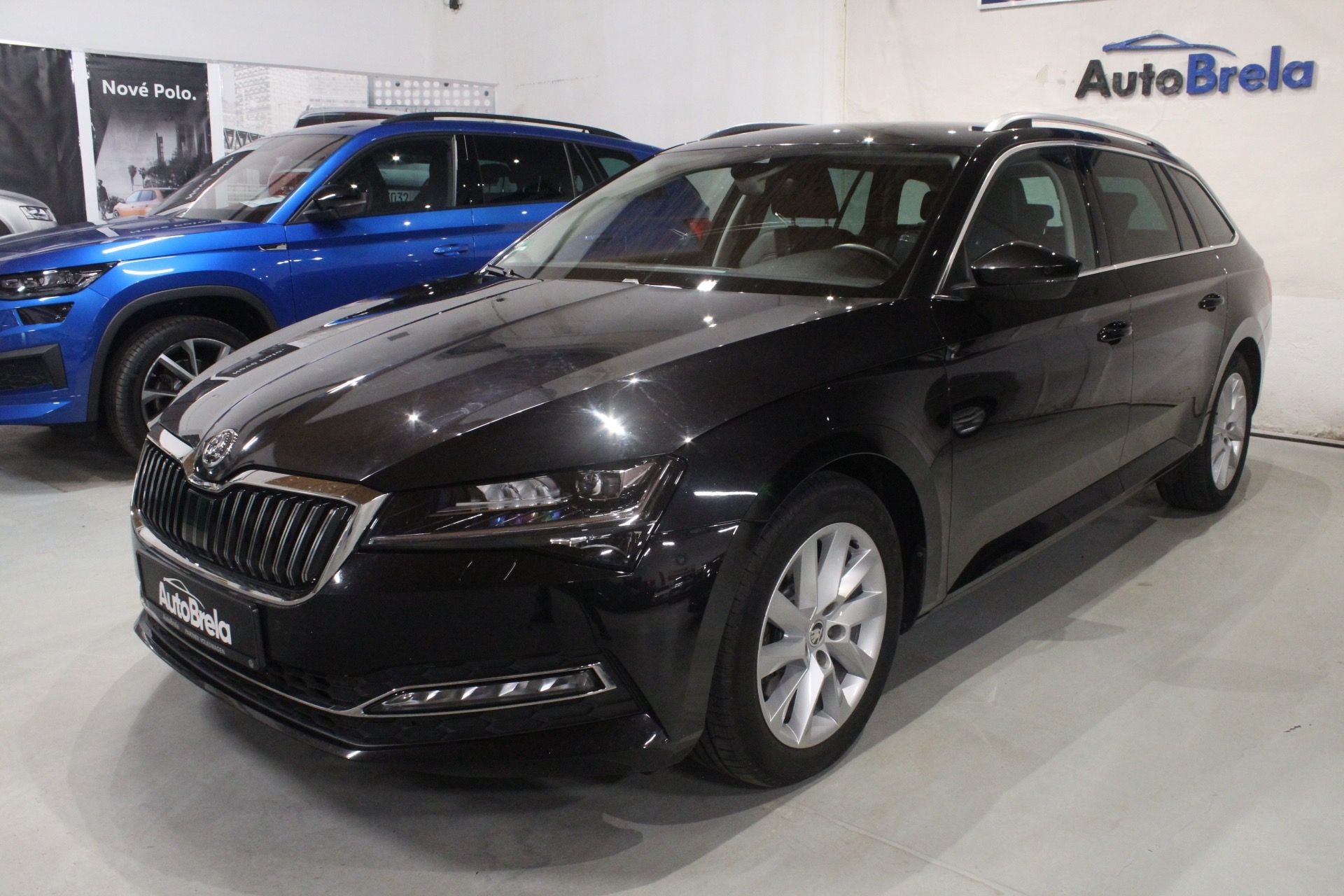 Škoda Superb, 2.0TDI DSG 4x4 Facelift STYLE+ - fotka 6