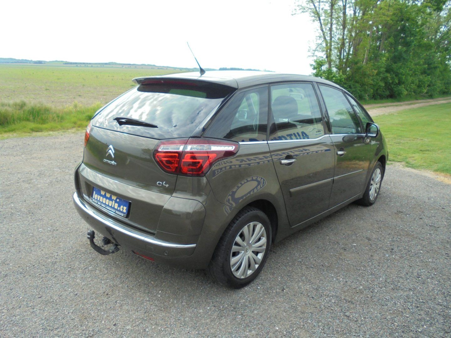 Citroën C4 Picasso, 1.6 benzín 88KW - fotka 4