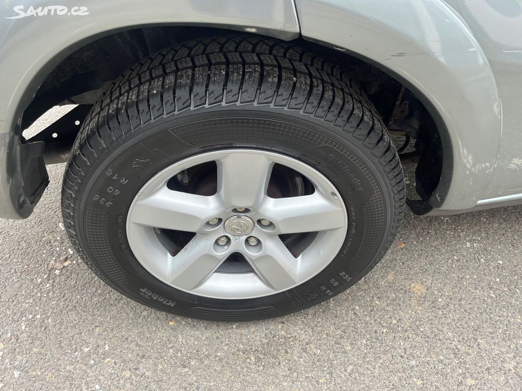 Toyota Rav4, fotka 21
