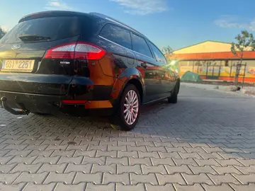 Ford Mondeo, combi 2010, pravidelný servis