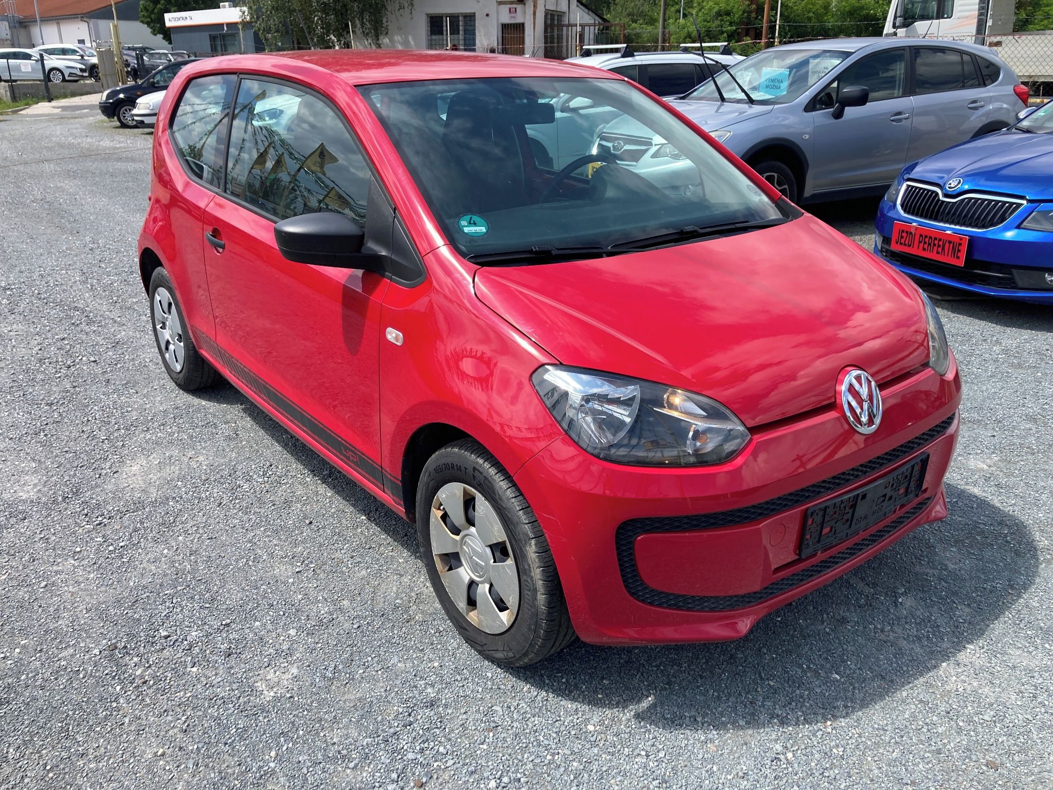 Volkswagen Up!, 1.0i 44kw 1.majitel 145.000km - fotka 6