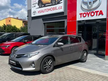 Toyota Auris, 1.6 Benzin Execituve Automat