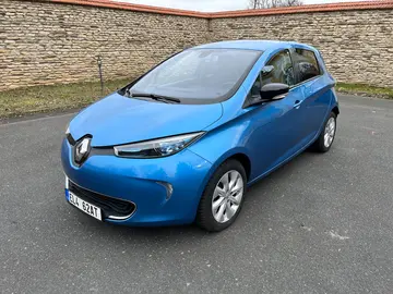 Renault ZOE, 22 kWh, stav baterie 92%