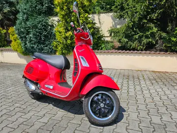 Piaggio, VESPA GTS 300