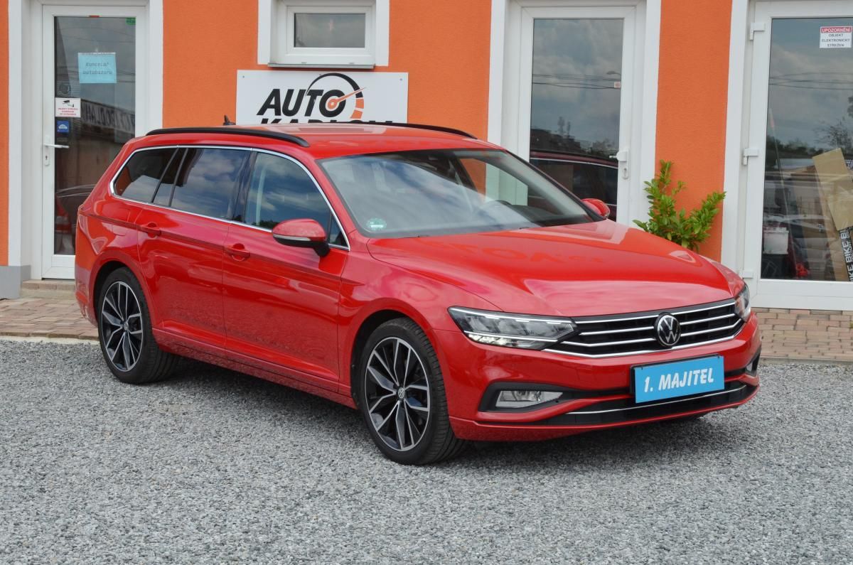 Volkswagen Passat, 2.0 TDi DSG / 77.300km / 1.MAJ
