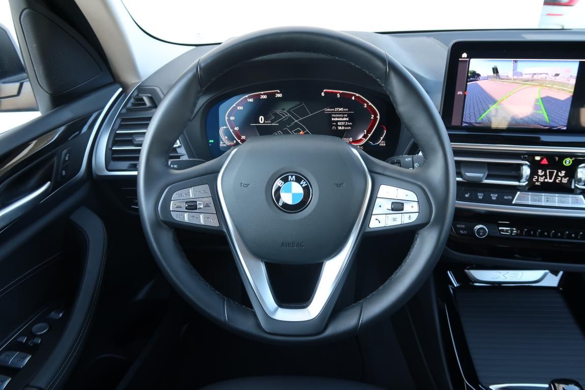 BMW X3, xDrive30d - fotka 6