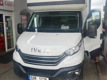 Iveco Daily, 10Ti paleta