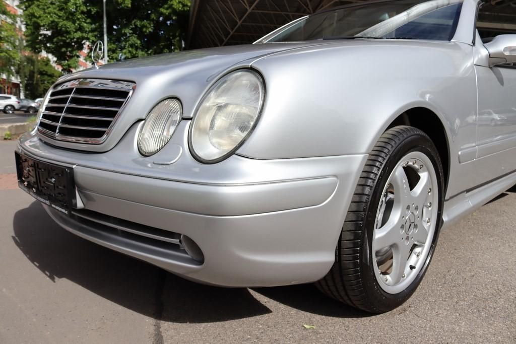 Mercedes-Benz CLK, 55 AMG V8 CABRIO 255kW - fotka 6