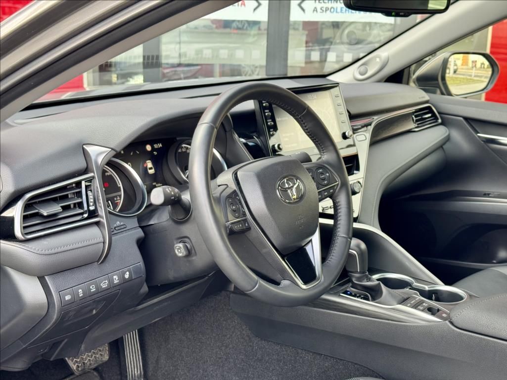 Toyota Camry, 2,5 Hybrid Executive VIP