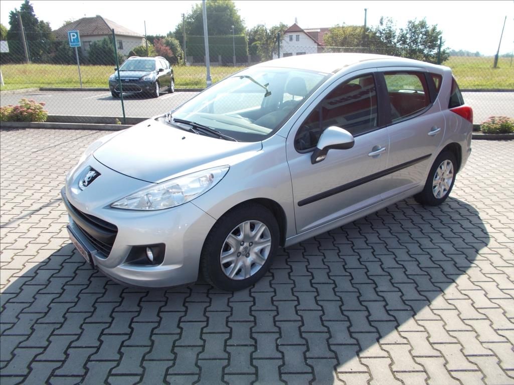 Peugeot 207, 1,4 16V ČR KLIMA  SW - fotka 4