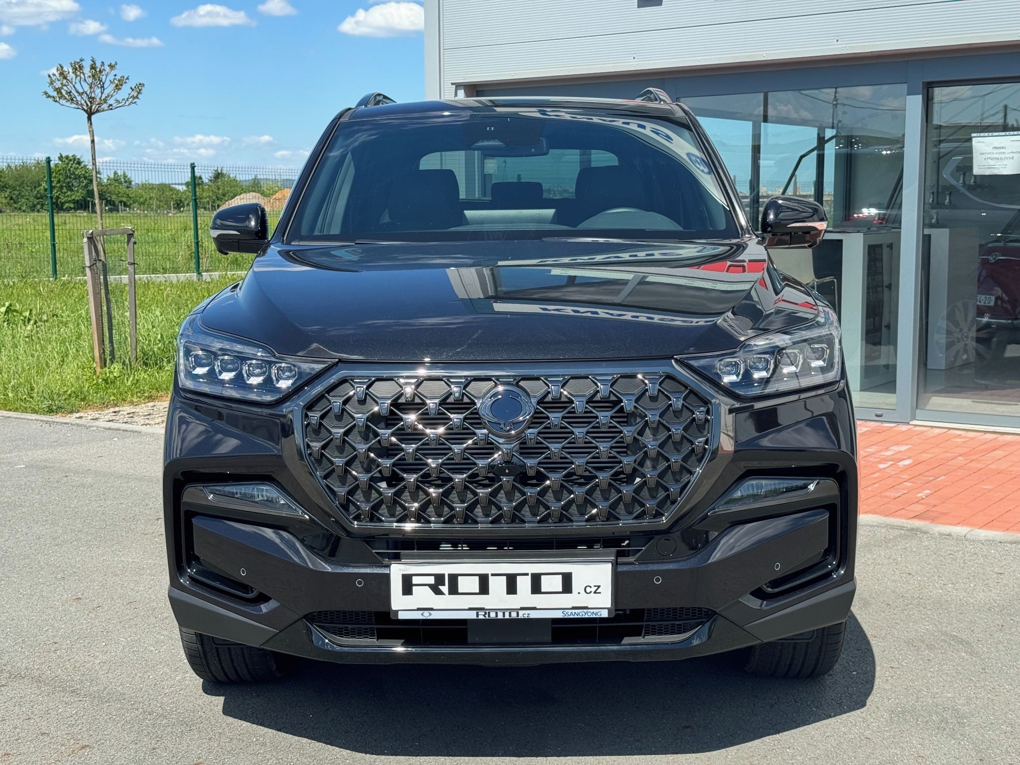 SsangYong Rexton, 8AT; 4x4; BLACK EDITION - fotka 3