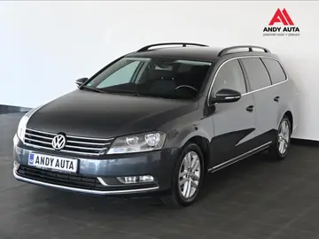 Volkswagen Passat, 2,0 TDi 103kW Comfortline ZÁRU