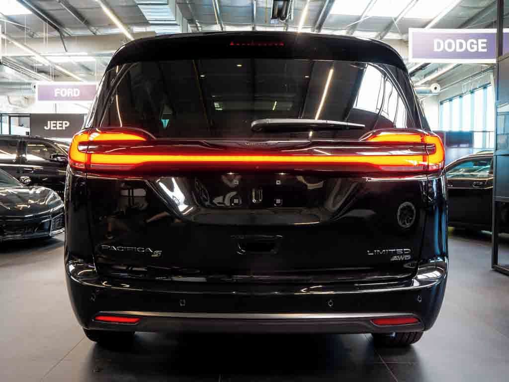 Chrysler Pacifica, 3.6 Limited AWD S Appearance - fotka 5