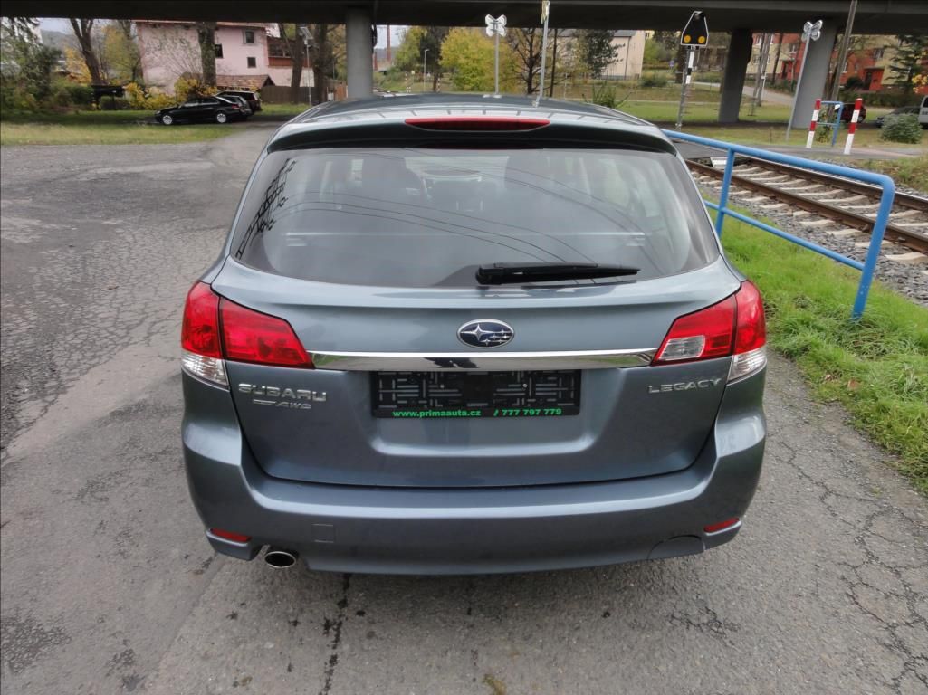 Subaru Legacy, 2,0 TOP stav Serviska 4X4 - fotka 5