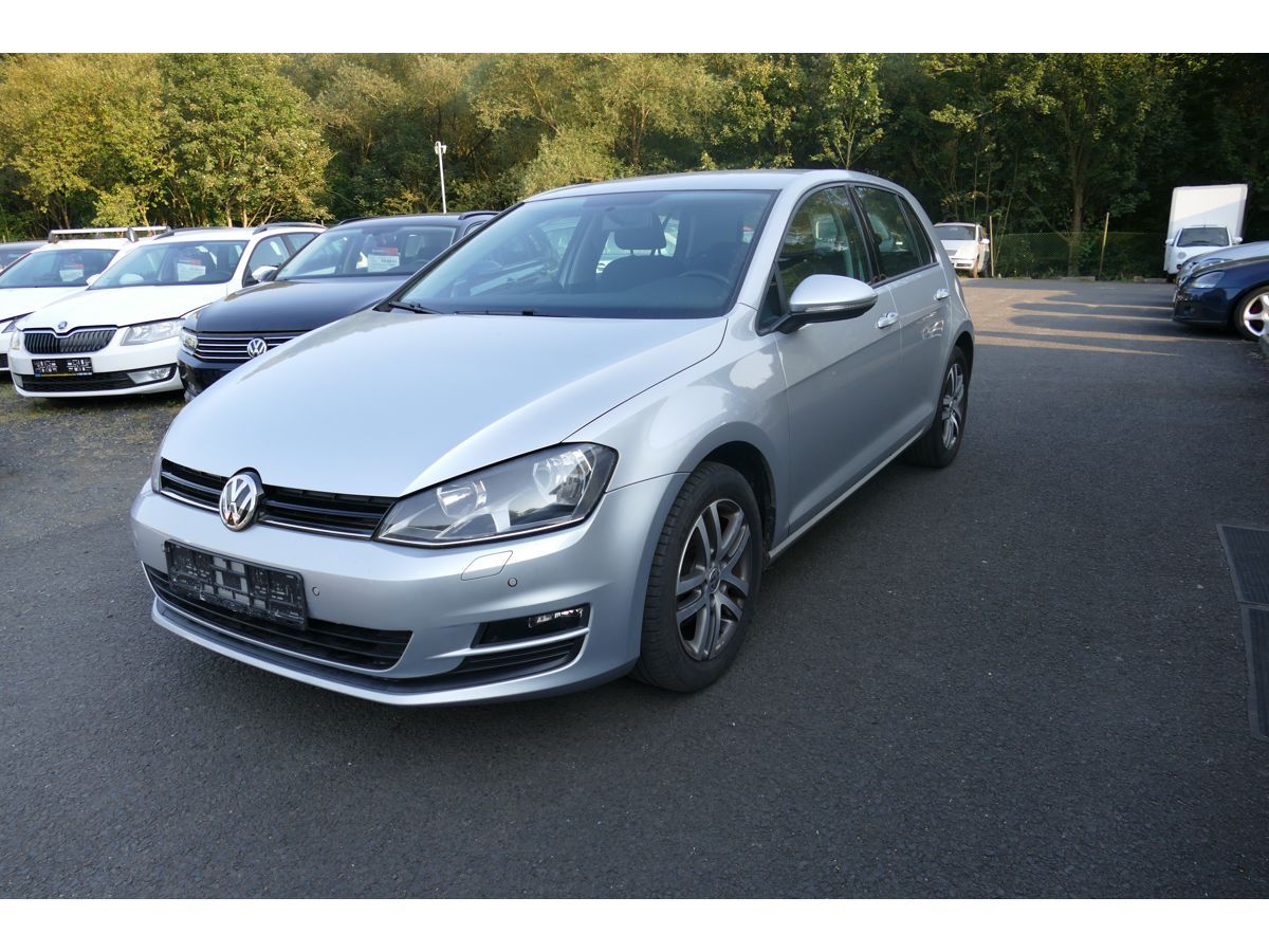 Volkswagen Golf, 1,2TSI 77KW KLIMA - fotka 3