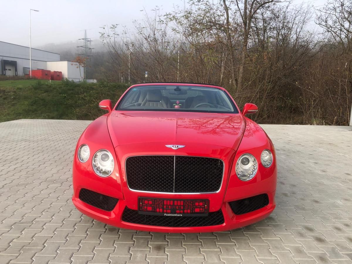 Bentley Continental GTC, V8-STAV NOVÉHO VOZU-SERVIS - fotka 3