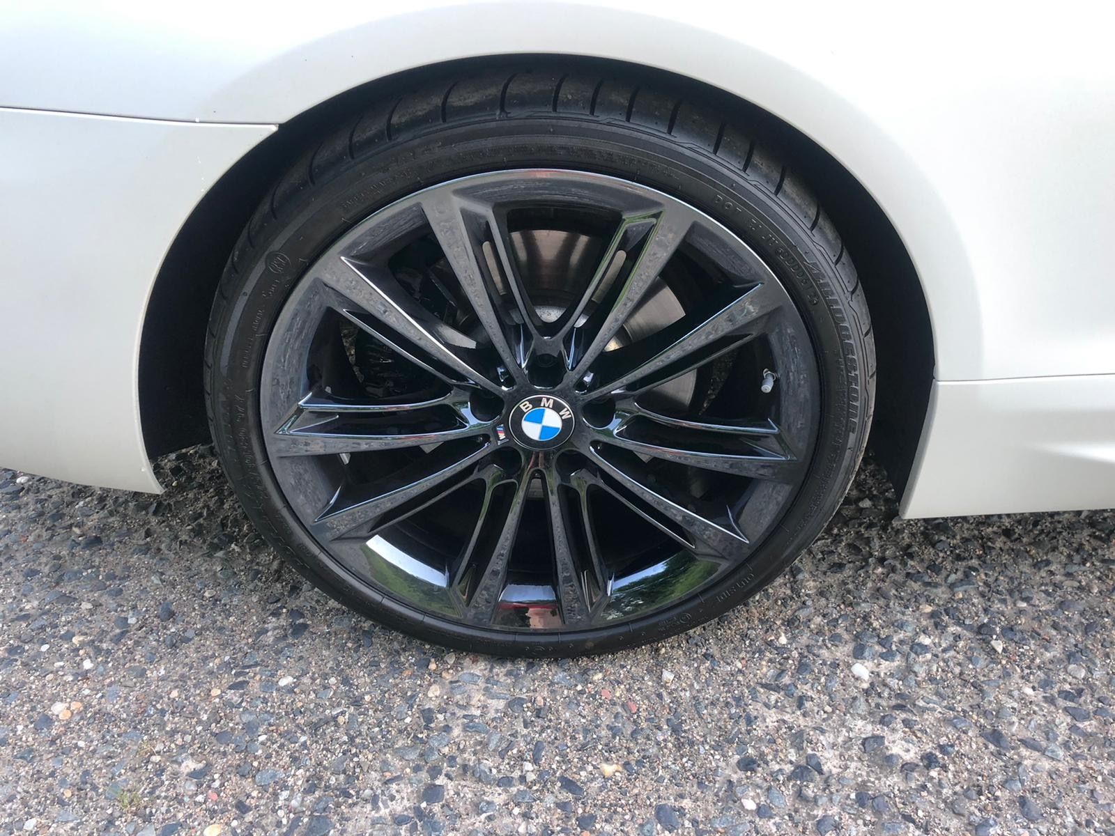 BMW Řada 6, 650i , 27000 km! Nutné vidět - fotka 2
