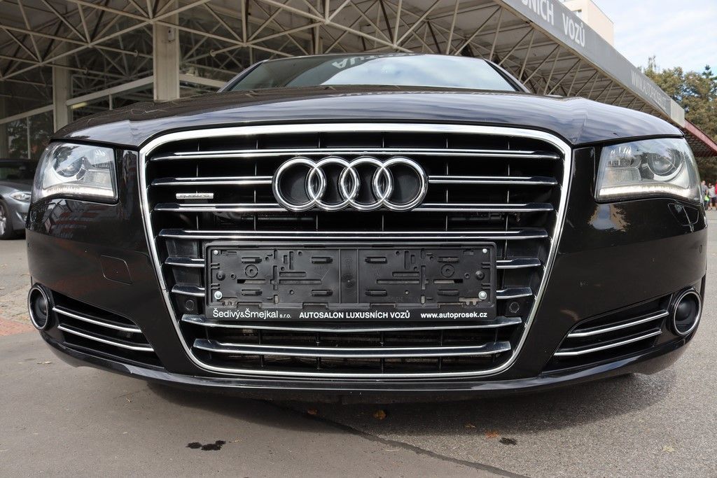 Audi A8, 3.0TDI QUATTRO S-LINE - fotka 3