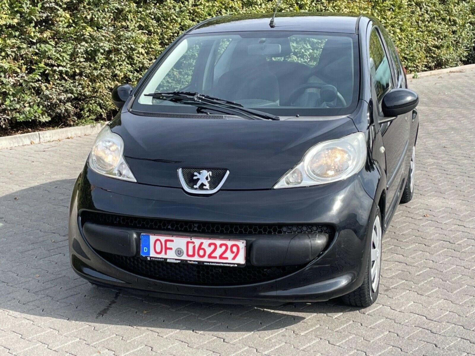 Peugeot 107, plny servis - fotka 2
