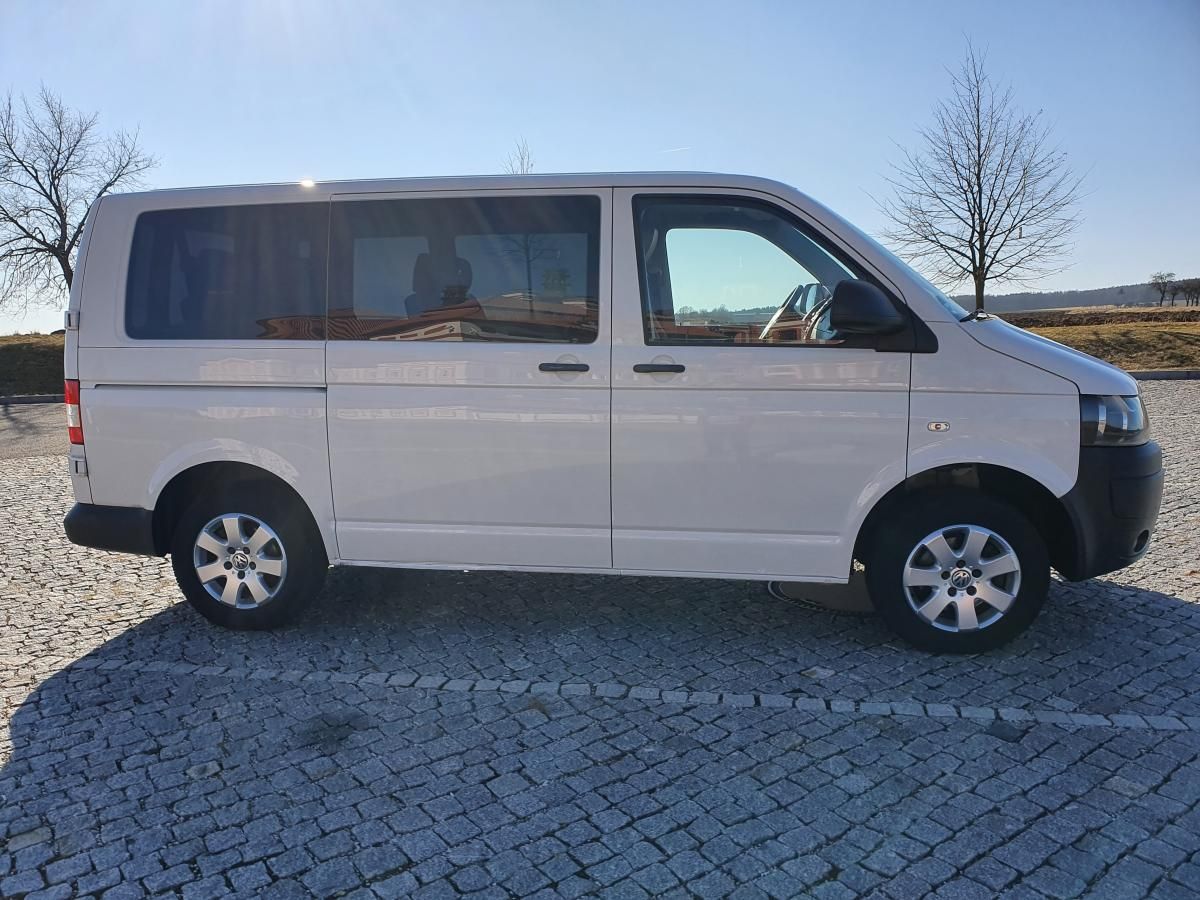 Volkswagen Transporter, 2L 75kw 7míst, splátky - fotka 5