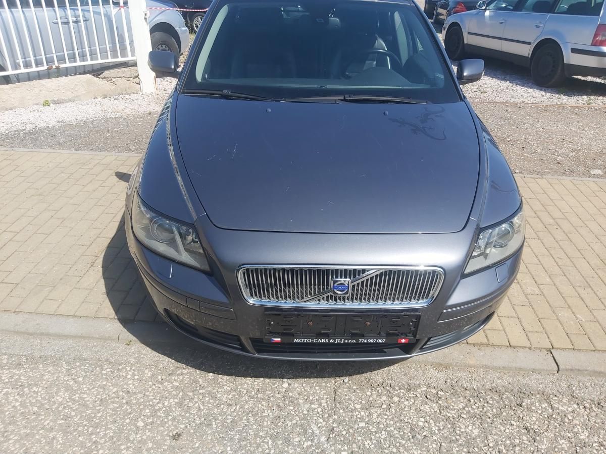 Volvo V50, T5 162 KW - fotka 3