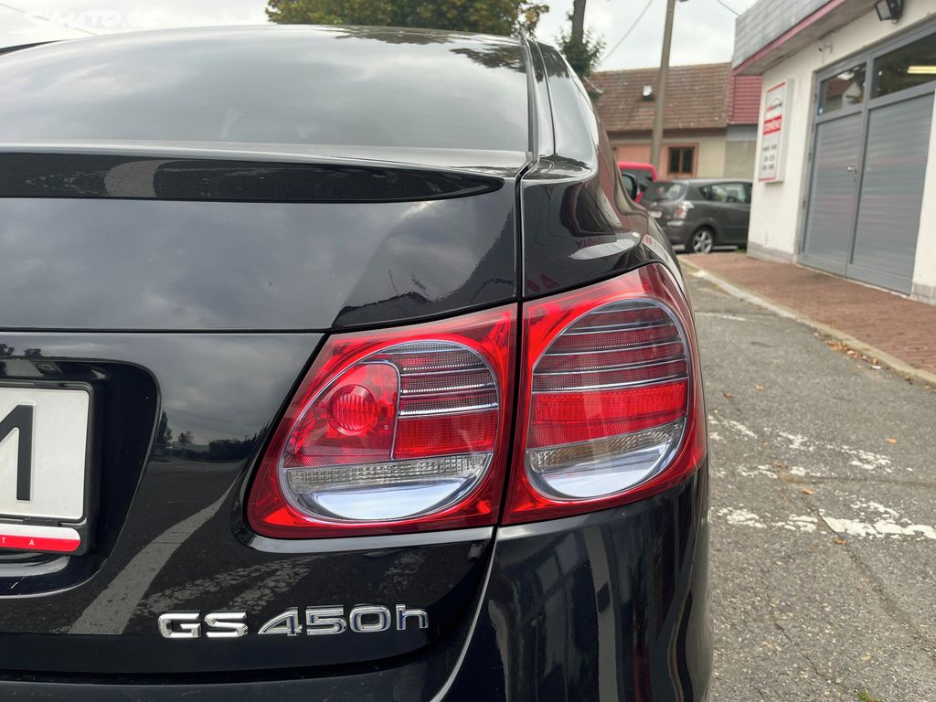 Lexus GS 450h, fotka 37