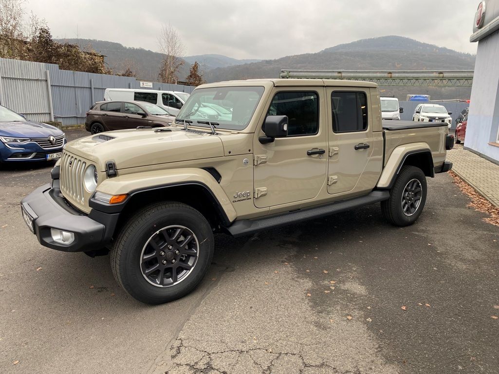 Jeep Gladiator, 3,0 V6 (264k) CRD OVERLAND 8AT - fotka 5