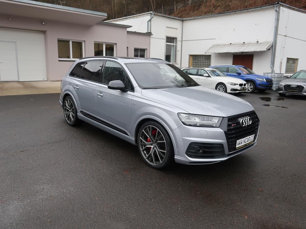 Audi SQ7, 4,0TDi,320kw,QUATTRO,21ALU - fotka 3