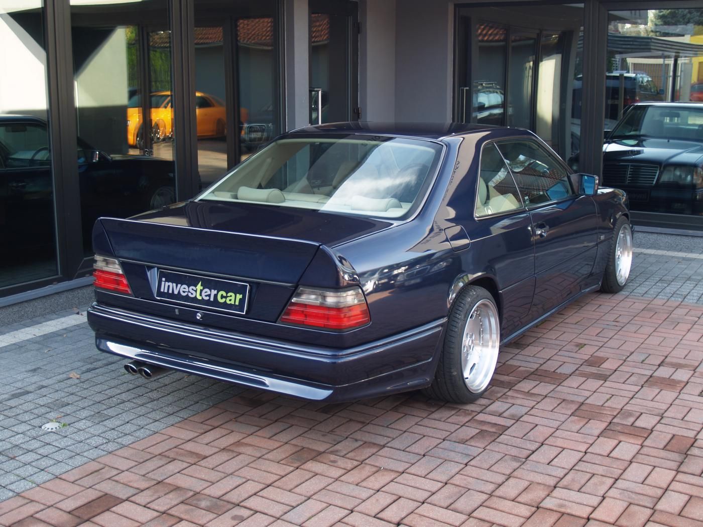 Mercedes-Benz Třídy E, E 320 - fotka 5
