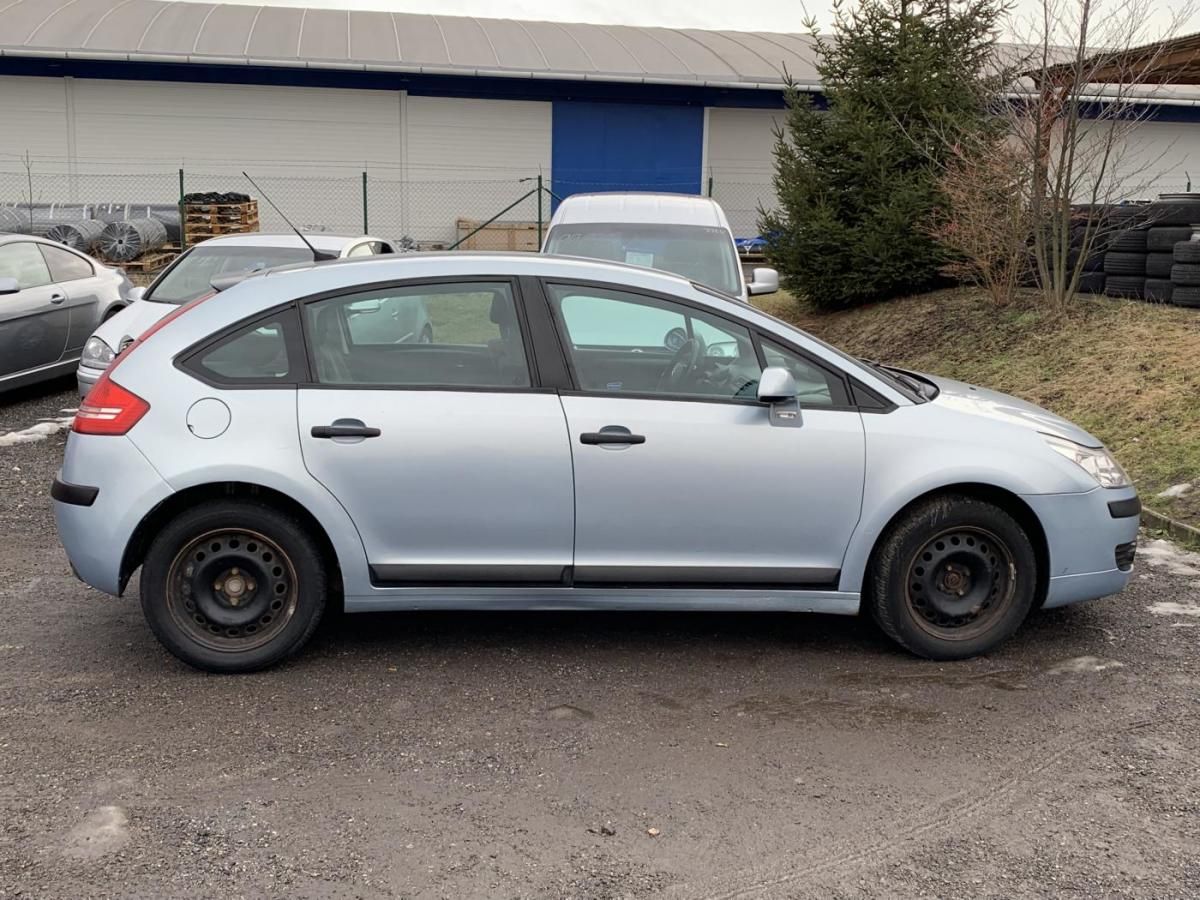 Citroën C4, 1,6 HDI - fotka 5