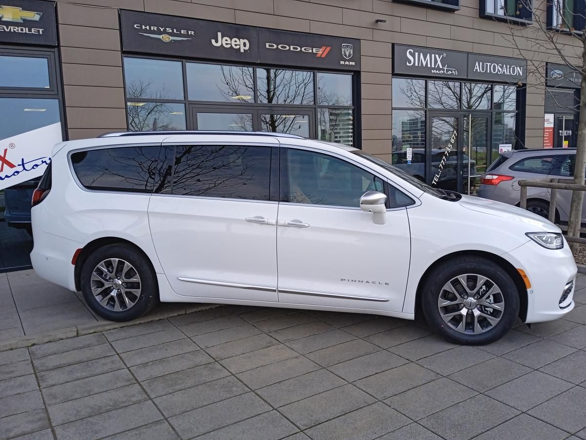 Chrysler Pacifica, Pinnacle, hybrid, 3.6l - fotka 2