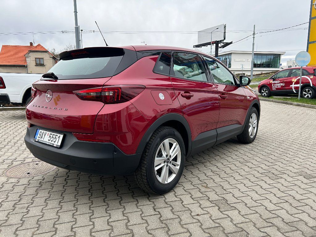 Opel Grandland, 1,2 Turbo 96 kW MT6 - fotka 5